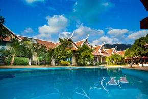 Гостиница Pattra Vill Resort - SHA Extra Plus  Ламаи Бич